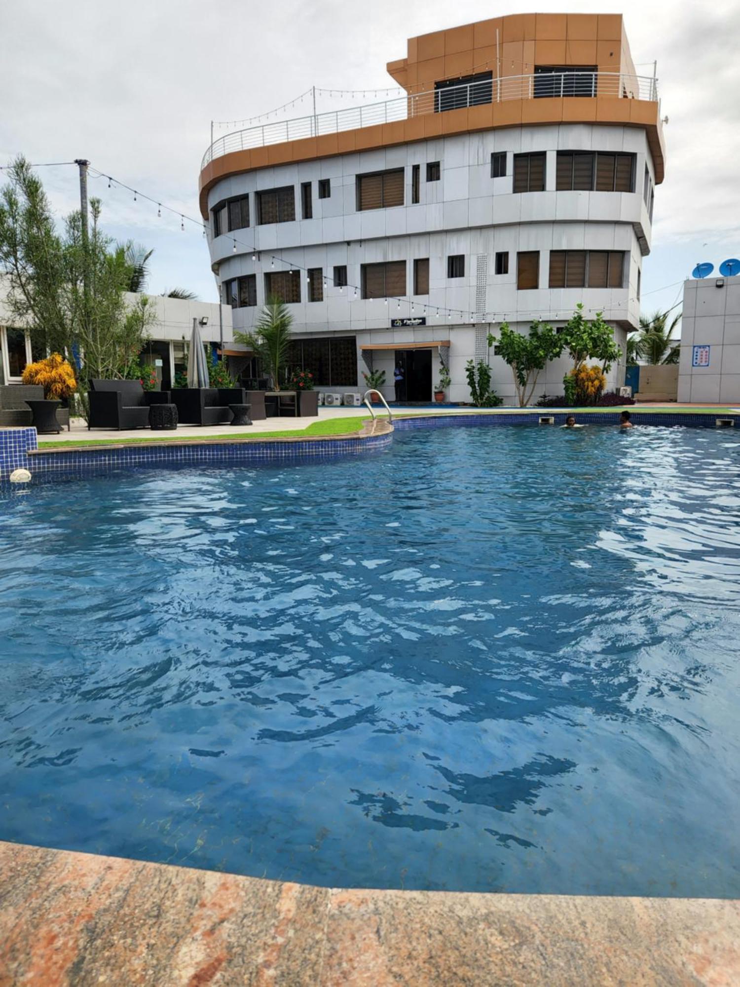 Paradise Beach Resort Lagos Exterior foto